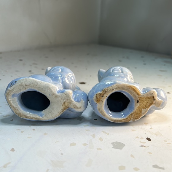 Vintage Mid Century Modern Blue Ceramic Kitty Cats with Ball of Yarn - Picture 6 of 8